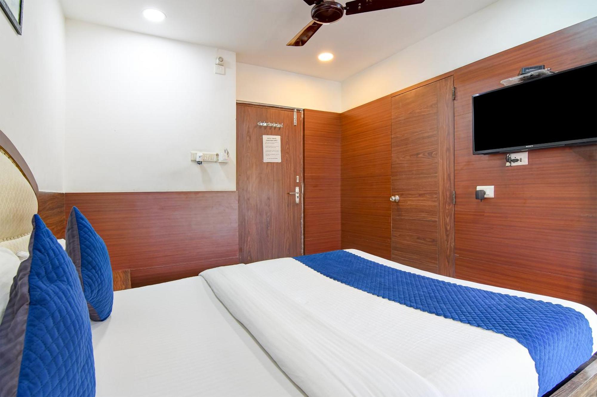 Hotel Q Inn Kolkata Luaran gambar
