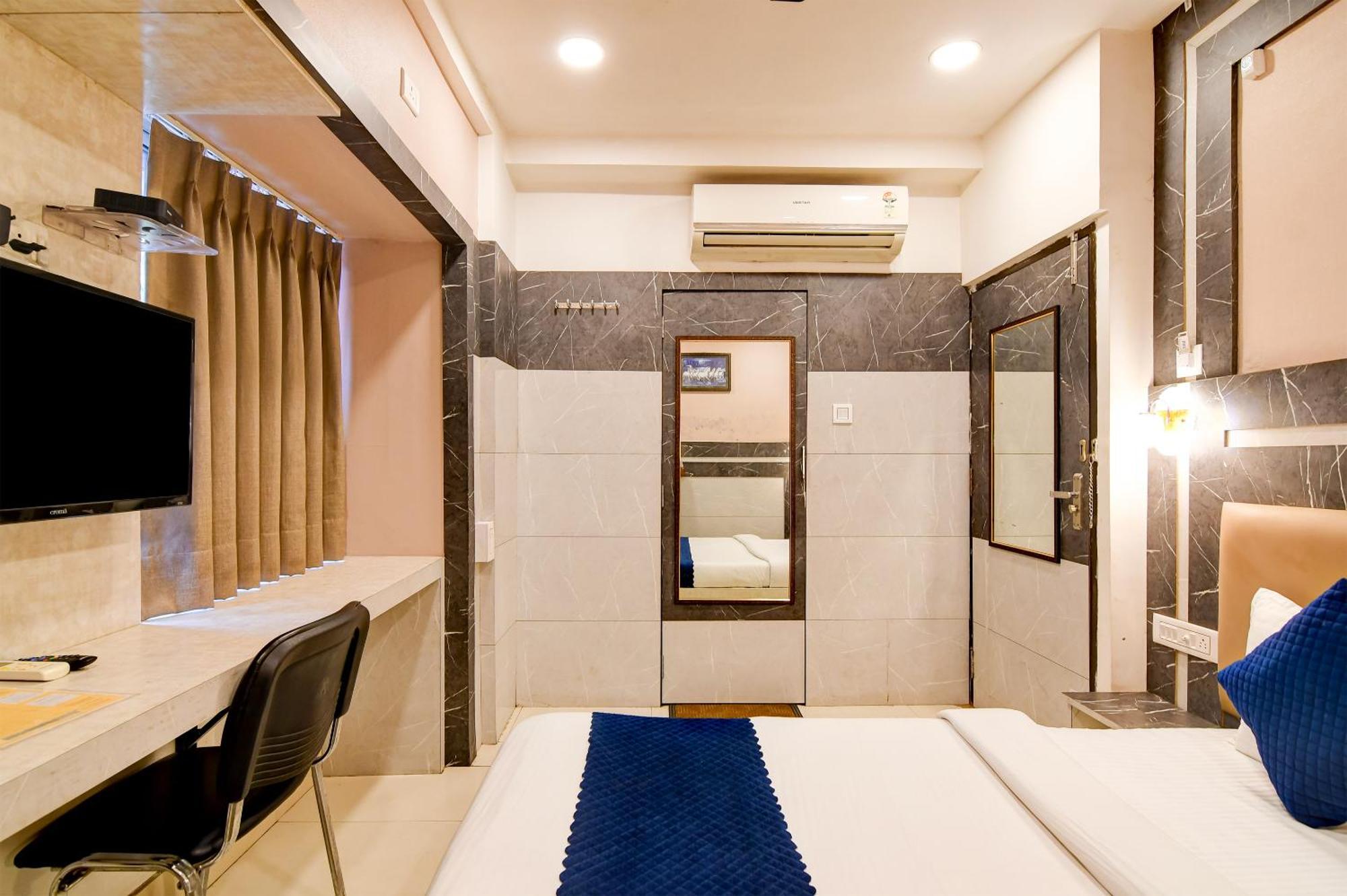Hotel Q Inn Kolkata Luaran gambar