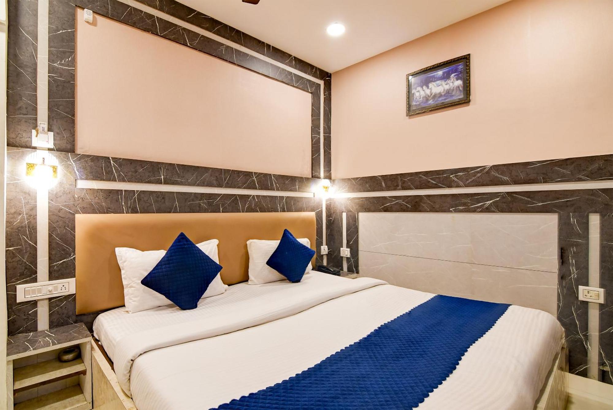 Hotel Q Inn Kolkata Luaran gambar