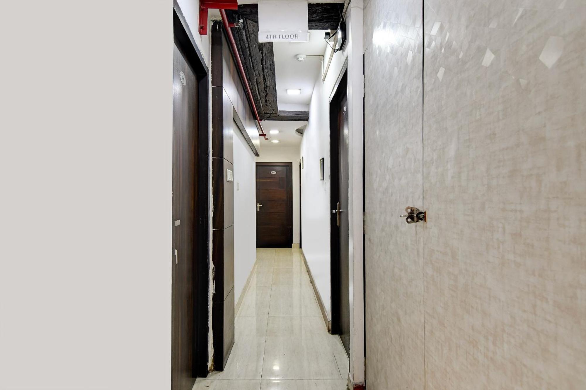 Hotel Q Inn Kolkata Luaran gambar
